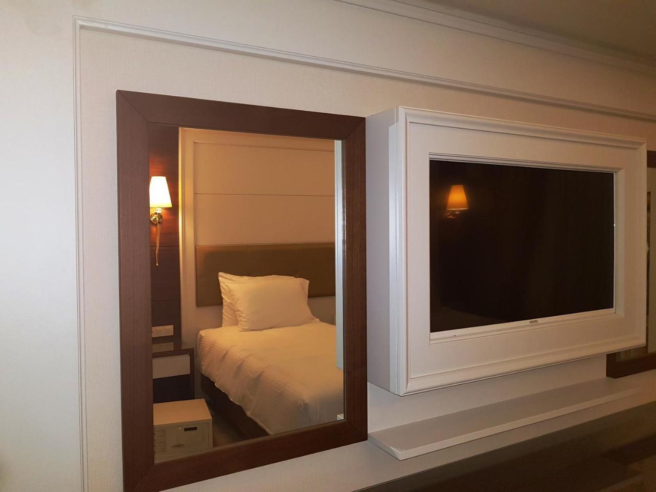 Grand Marcello Hotel Istanbul Exterior photo